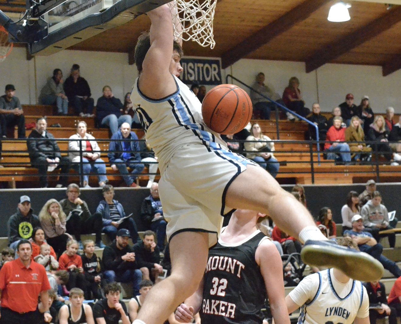 KAYDEN HOOPS